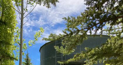 Grain Bin House in the Heart of Philipsburg