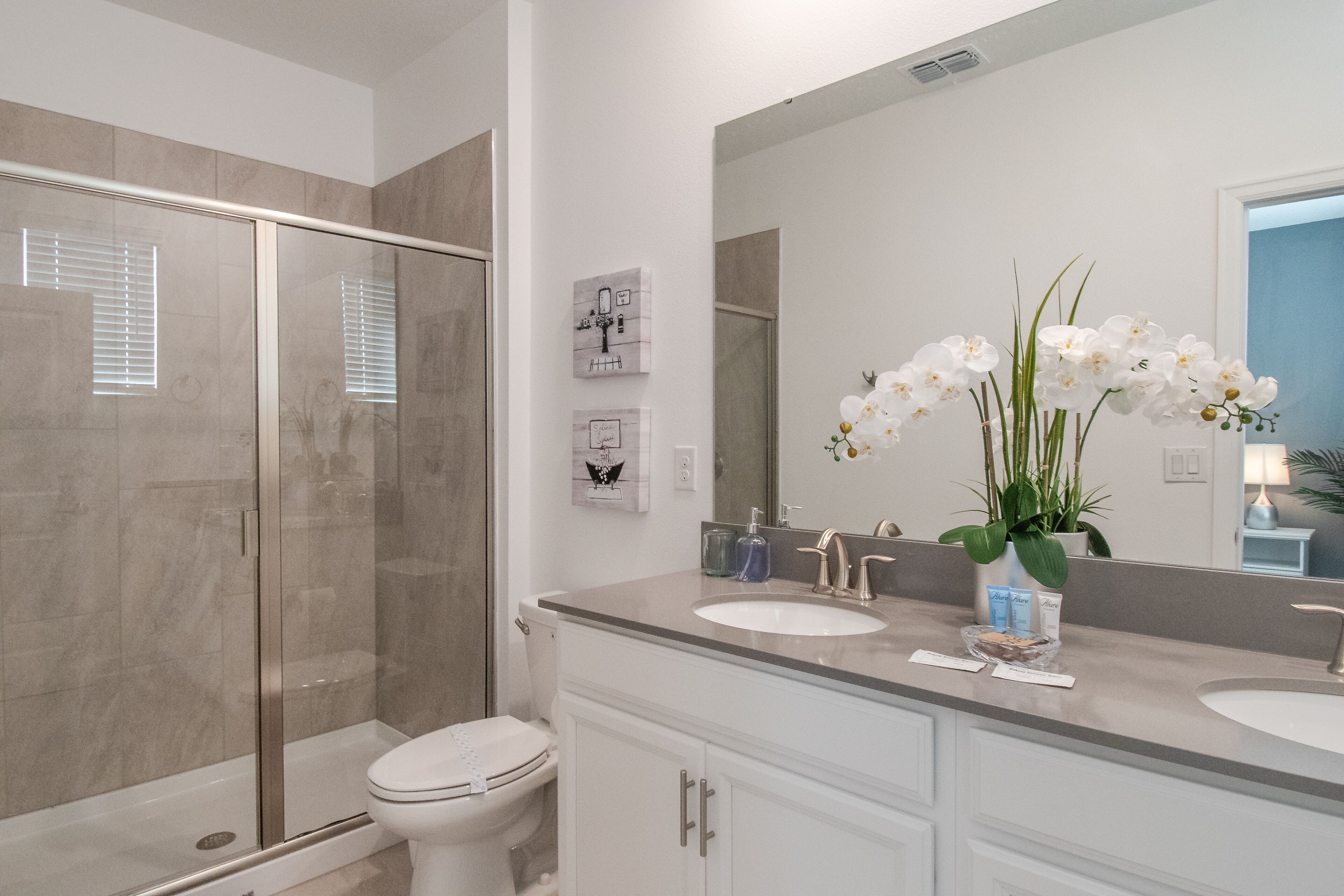 New Storey Lake 6BR/5BA-Pool/ Spa/ Game Room