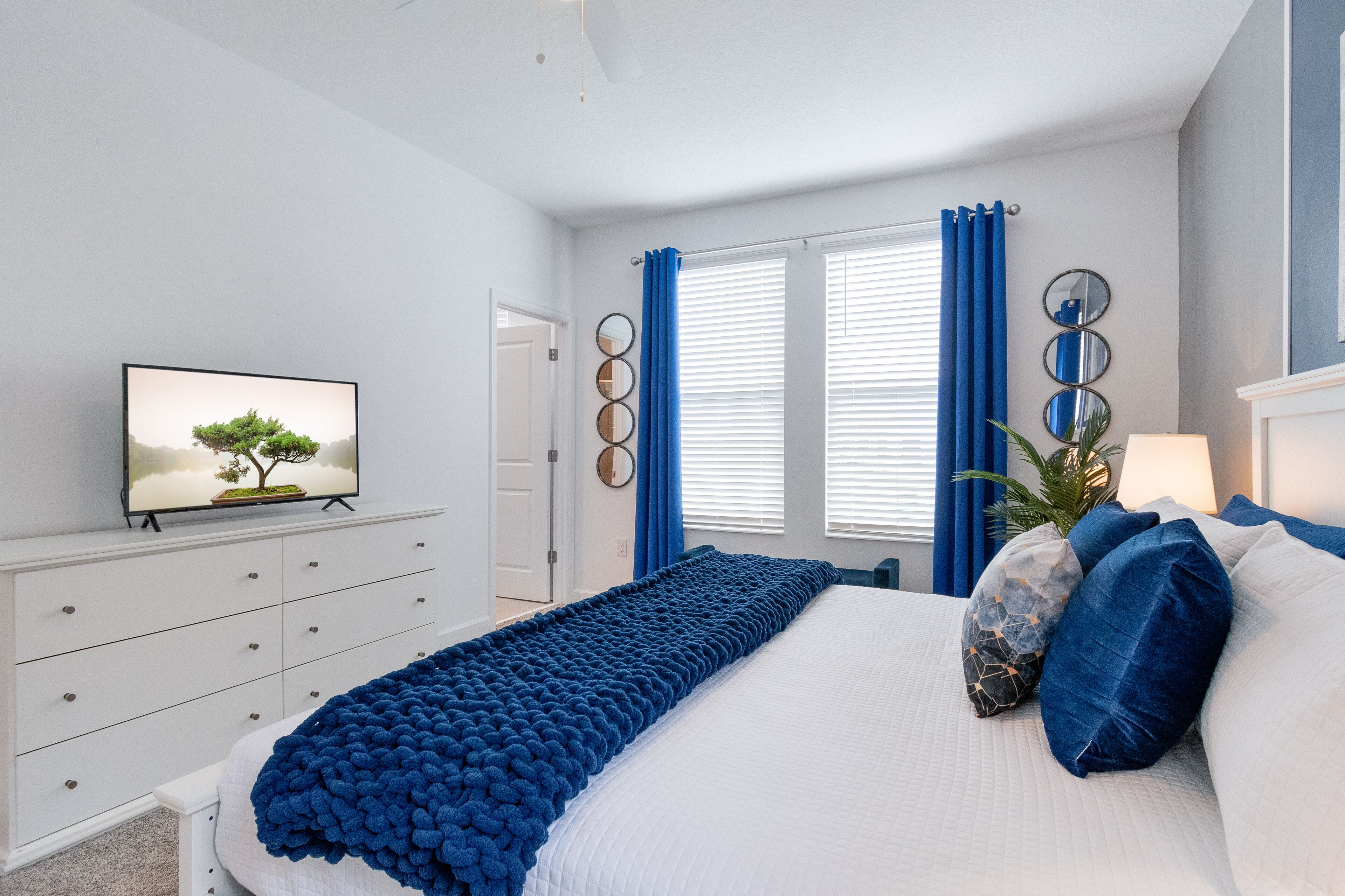 New Storey Lake 6BR/5BA-Pool/ Spa/ Game Room