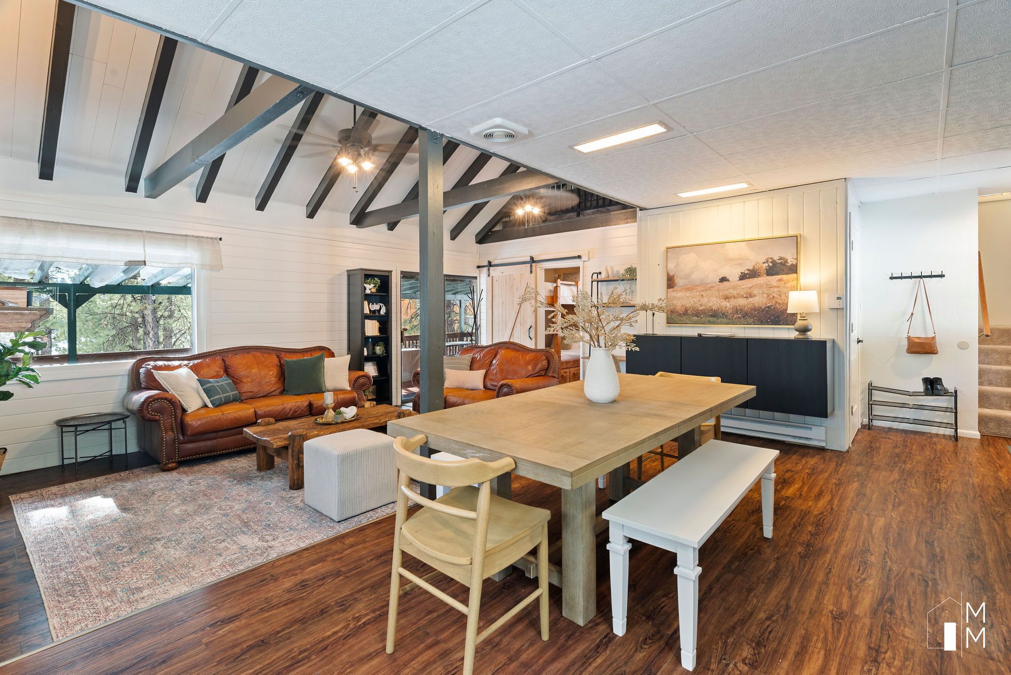 Bright & Modern Family Cabin near Zion National Park, Brian Head, & Bryce Canyon