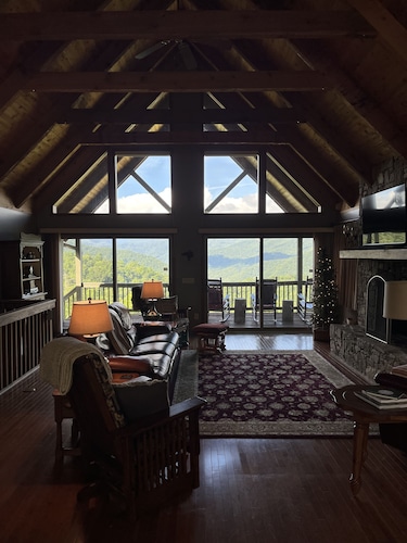 Million Dollar views from 360 wrap-around porch