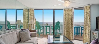 408 COV - Atlantic Breeze - Oceanfront Top Floor Villa - 2 Pools