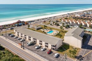 Exterior - Spectacular View of the Gulf- #18 Tradewinds (Miramar Beach)