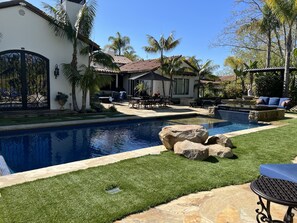 Outdoor pool, a heated pool - Beautiful Santa Barbara Home (Santa Barbara)