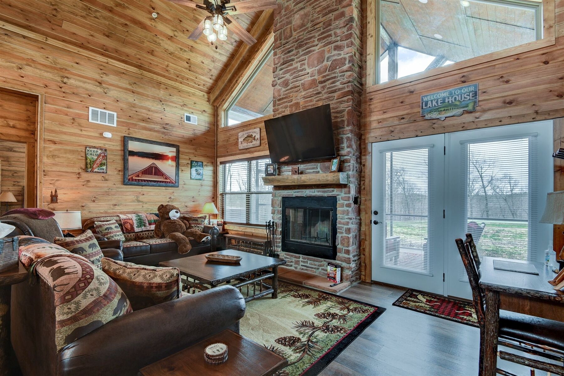 Laketime Lodge - Premium Cabin