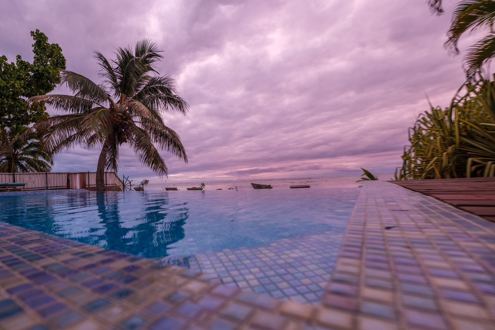 Außenpool, Infinity-Pool