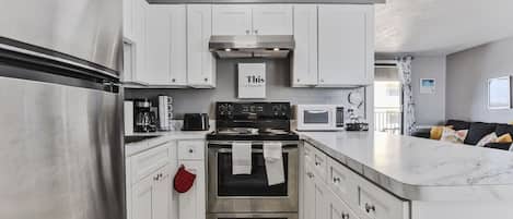 Fridge, microwave, oven, stovetop