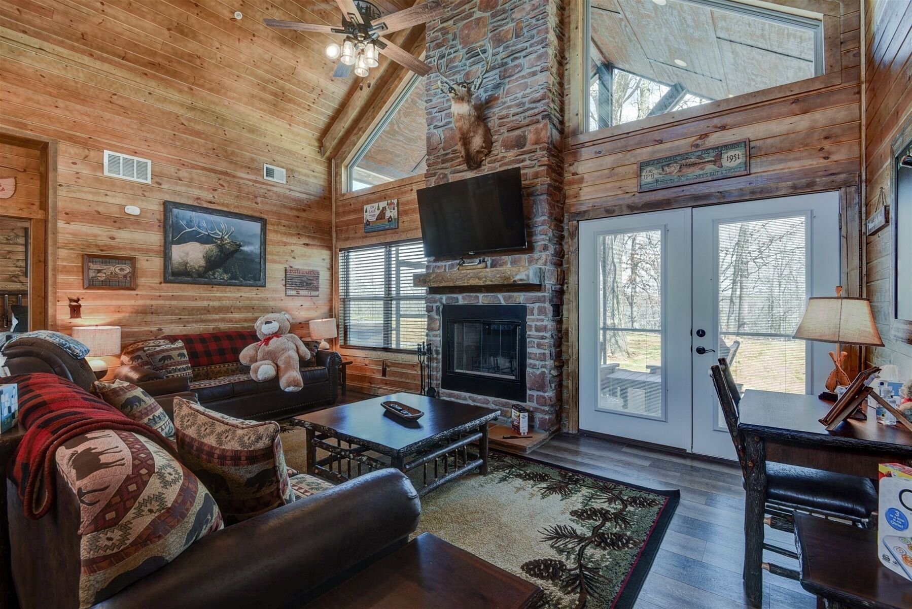 Fly Rod Lodge - Premium cabin