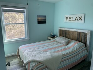 2 Schlafzimmer, Bügeleisen/Bügelbrett