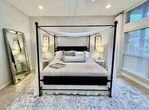 3 bedrooms, desk, iron/ironing board, travel cot