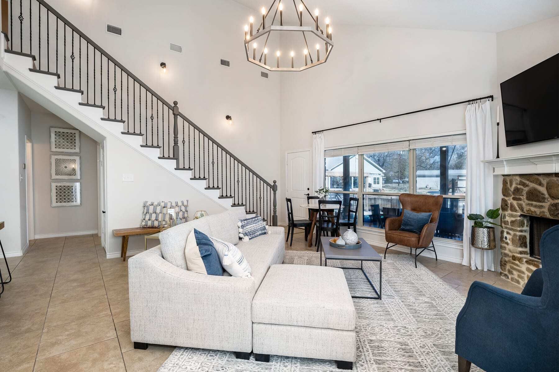 Lakefront Bliss, Spa, Game Room, Boat & Jet Ski