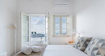 GuestReady - Port Studio 2