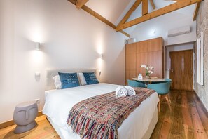 2 bedrooms, desk, iron/ironing board, internet - GuestReady - Miragaia Stone Studio 2T (Porto)