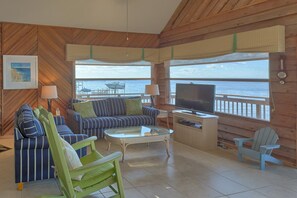 Televisión y estéreo 