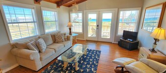 Welcome to Catbird Seat!