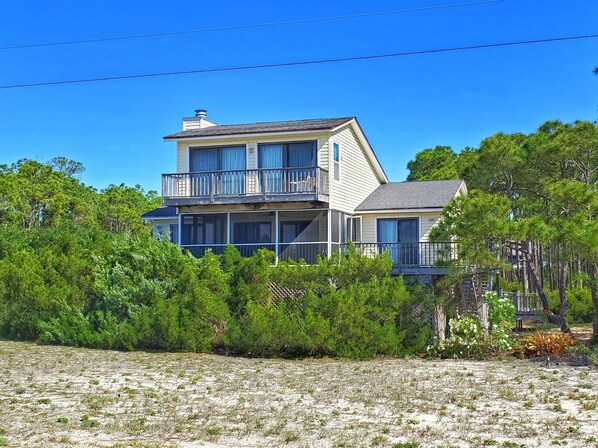 Exterior - Easy Beach Access - 2 FREE BIKE RENTALS INCLUDED WITH YOUR STAY! (St. George Island)