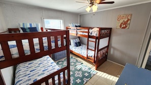 3 habitaciones, tabla de planchar con plancha y wifi gratis