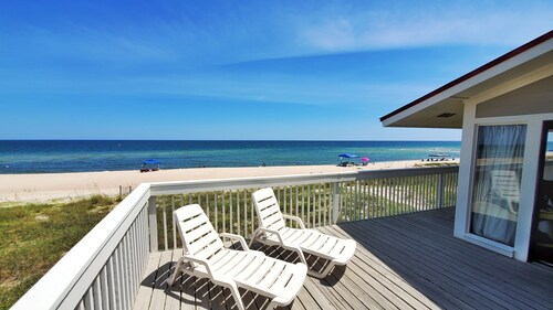 Prima Villa: 4  BR, 2  BA House in St. George Island, Sleeps 10