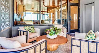 BEACHFRONT! PRIVATE POOL! All new 2025 renovation.