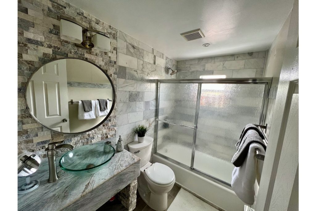 MIAMI VILLA minutes from WYNWOOD and the Design District