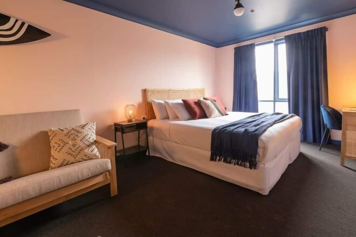 Wifi gratis y ropa de cama