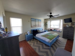3 habitaciones, tabla de planchar con plancha y wifi gratis