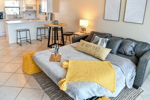 1 habitación, tabla de planchar con plancha, wifi gratis y ropa de cama 