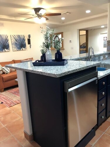 Lovely 2-Bedroom Adobe Escape