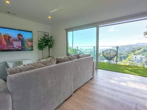 Smart-TV, Computerbildschirme, Drucker