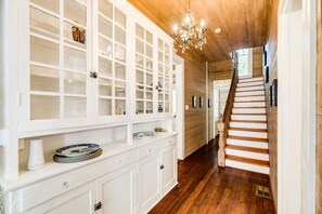 Interior - Henry Trueheart's Sweethaven: Walk to the beach from an historic Victorian! (Galveston)