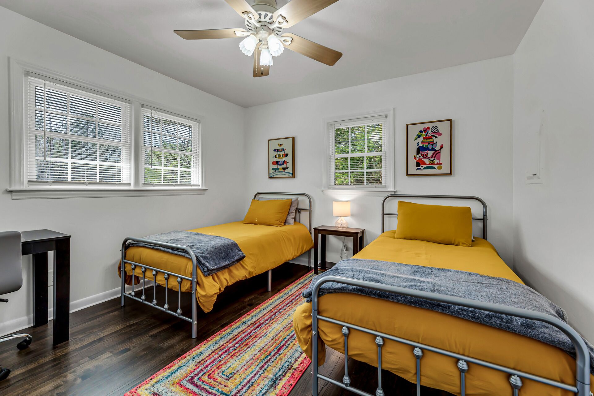 Bright 3 bd House, near UNC Campus, Dog Park & Disc Golf, Quiet Neighborhood