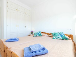 3 quartos, berço de viagem, Wi-Fi de cortesia