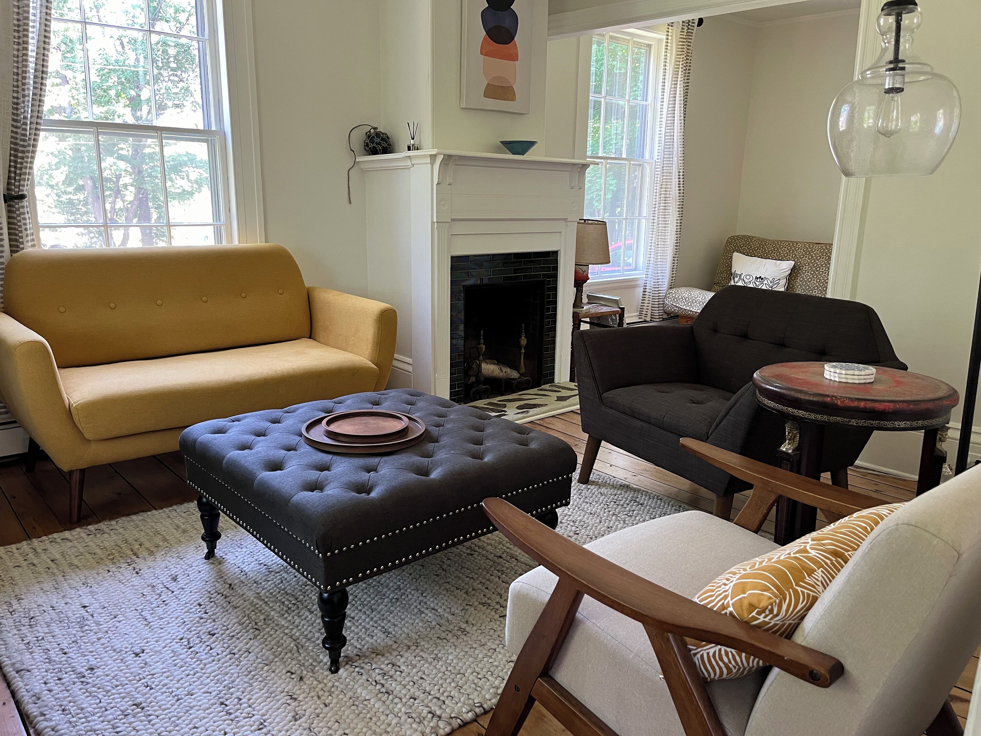 Smart TV, fireplace, books