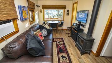 电视、DVD 播放器