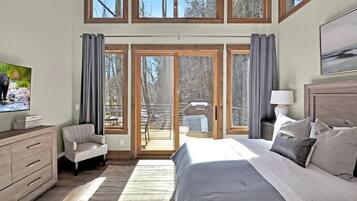 3 chambres, fer et planche à repasser, Wi-Fi gratuit, draps fournis