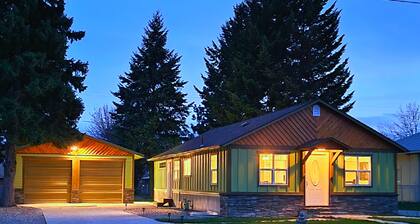 THE AVOCADO ABODE ! Glacier National Park DT Columbia Falls Whitefish KIDS FAV!!