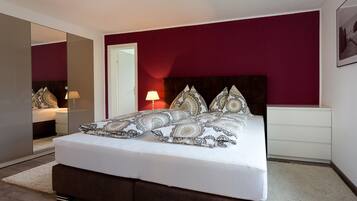 4 Schlafzimmer, kostenloses WLAN, Bettwäsche