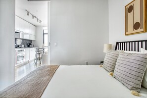 1 sovrum, strykjÀrn/strykbrÀda, wi-fi och sÀngklÀder