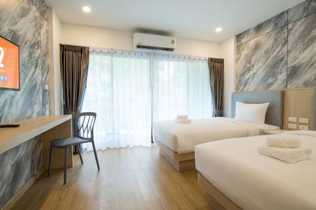 Caja fuerte, wifi gratis, ropa de cama