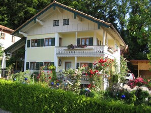 Exterior - Apartment 70sqm, balcony, carport, kitchen, 2 bedrooms and living room, 4 pers (Ruhpolding)
