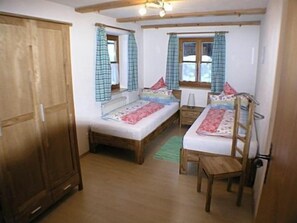 2 Schlafzimmer, Internetzugang, Bettwäsche