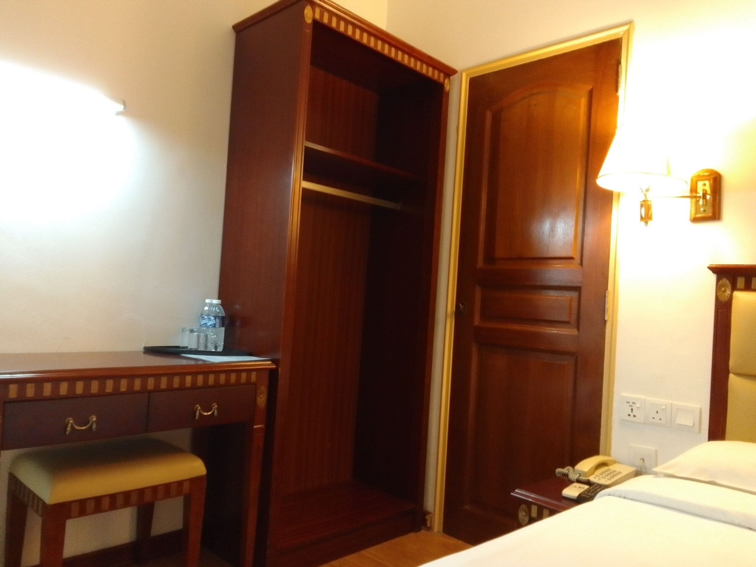 Photo - Borneo Suites Hotel