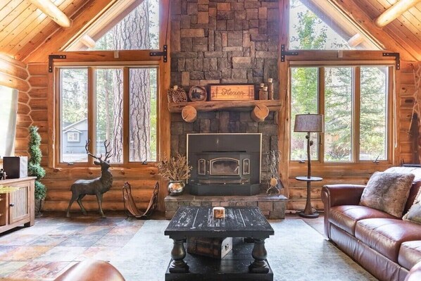 Smart TV, fireplace, foosball, stereo