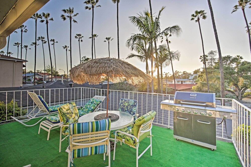 Quaint La Mesa Home with Balcony & Fire Pit!