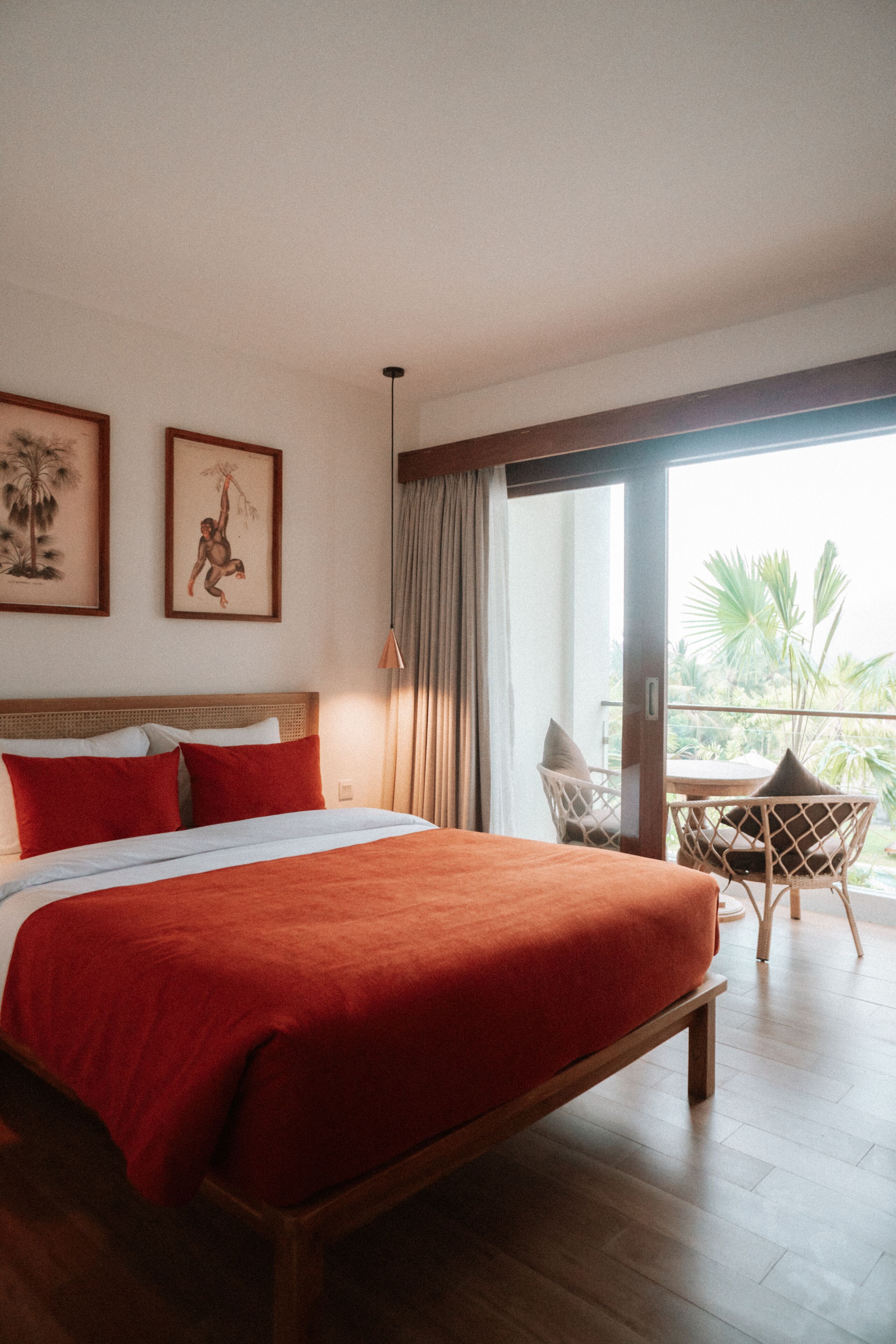 Superior Single Room | Free WiFi, bed sheets