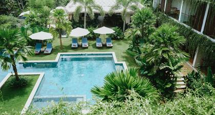 PORTER HOTEL - Surf & Yoga Retreat