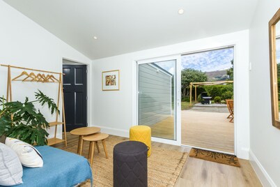 Corokia Villa - Classic Kiwi Villa on the fringe of Richmond town centre