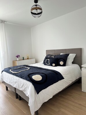 3 bedrooms, WiFi, bed sheets