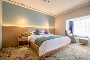 Suíte estúdio executiva | Individualmente decorados, escrivaninha