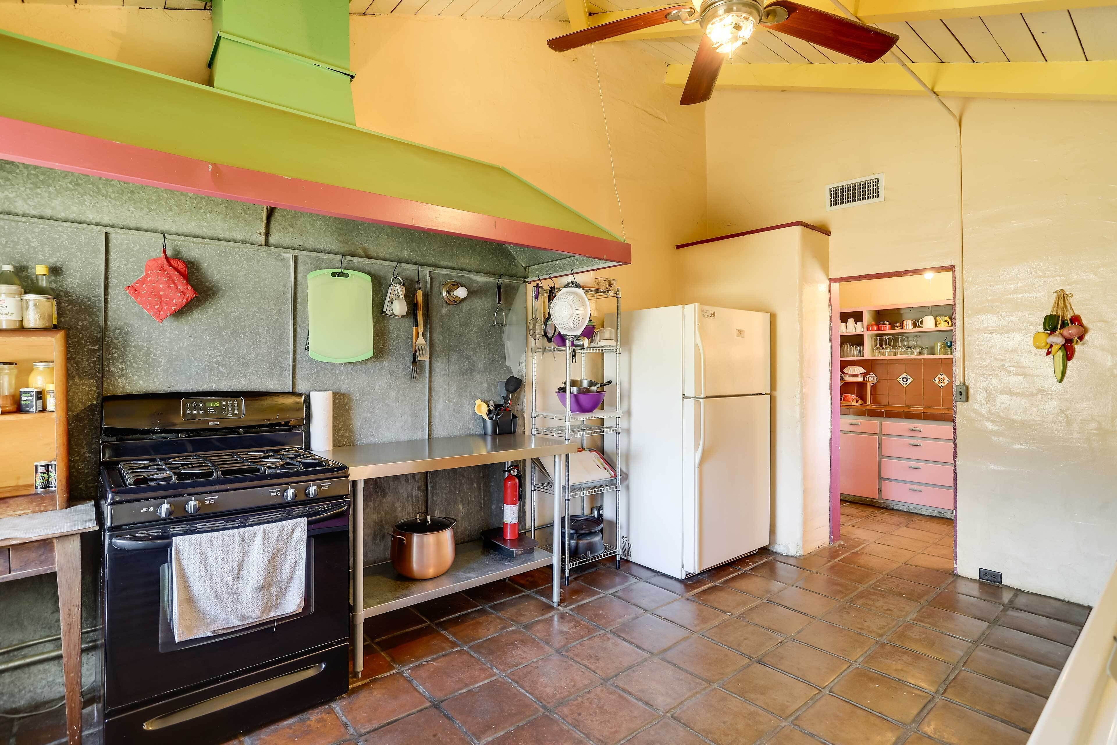 Unique 6 Acre Ranch w/ Pool & Farm Animals!